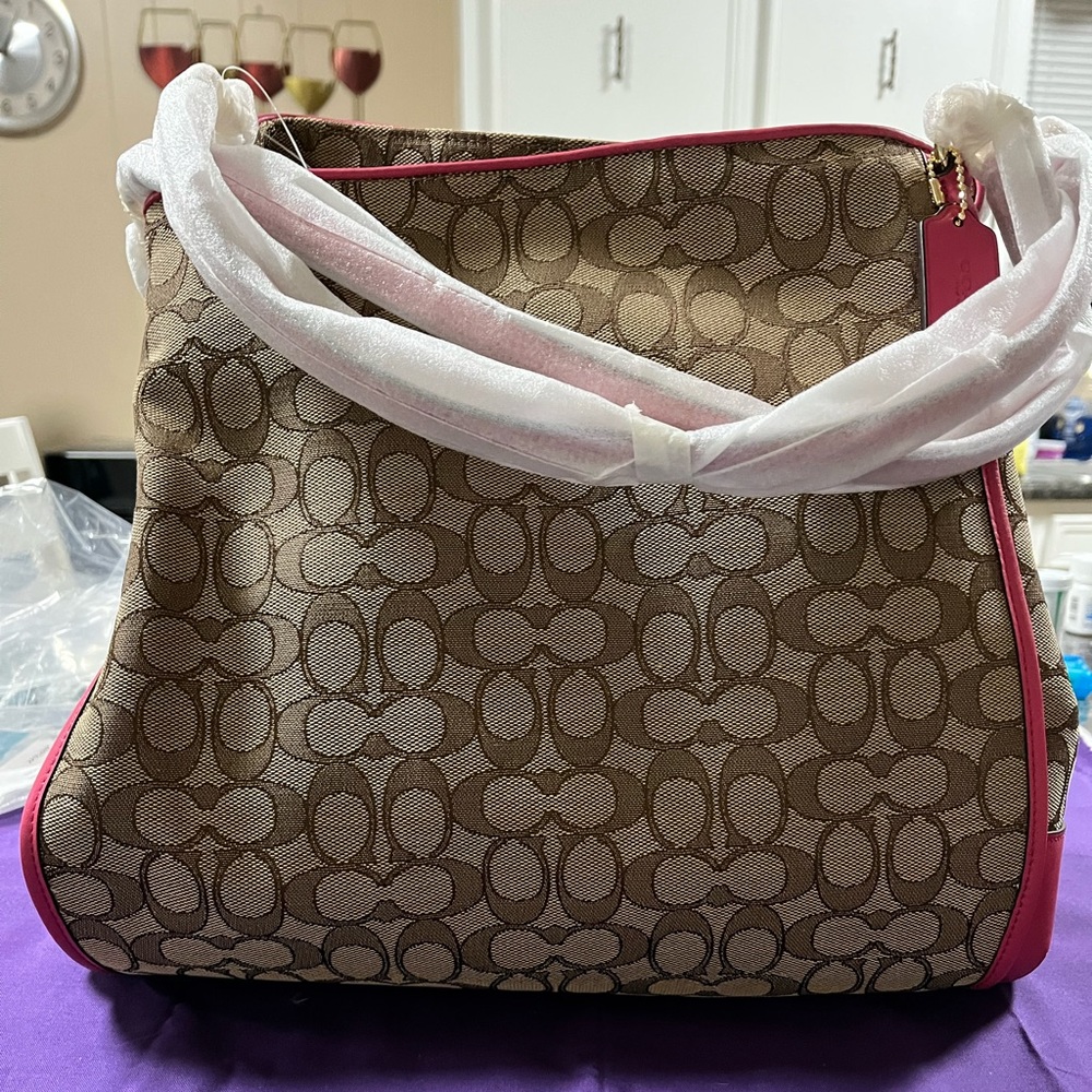 NEW large Coach purse with hot pink trim
